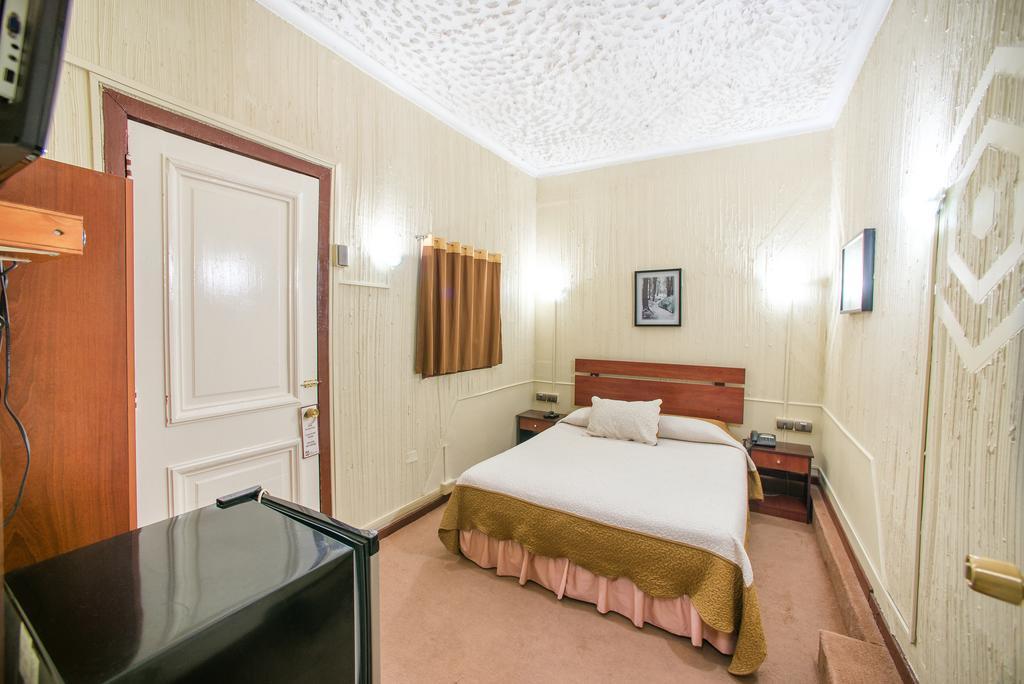 Hotel Sahara Inn Santiago de Chile Zewnętrze zdjęcie